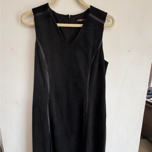 Stylish Black Sleeveless V-Neck Dress
